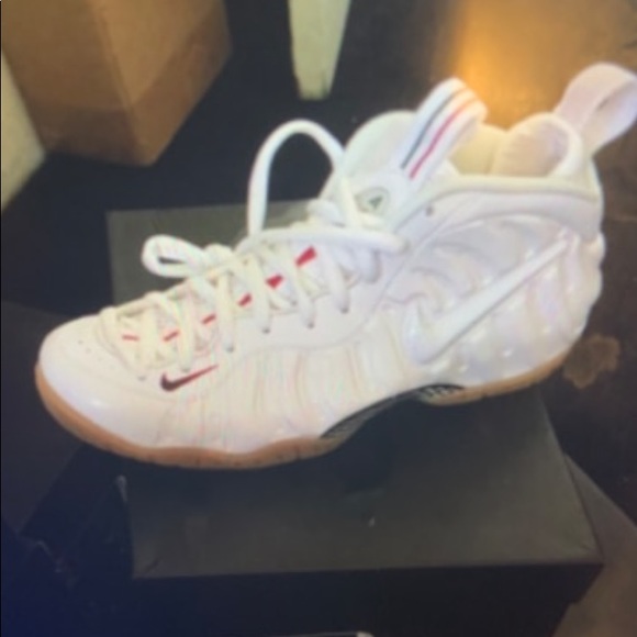 Foam posits - Picture 1 of 1